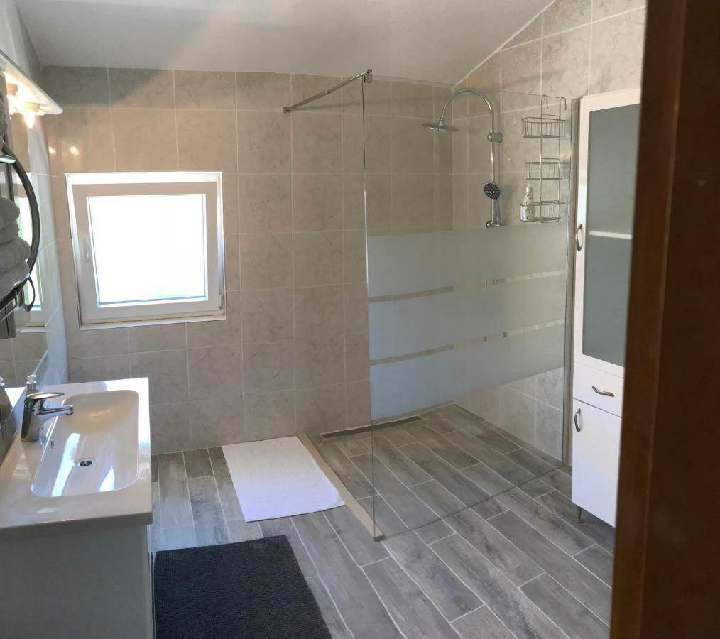 Novalja Inn 2 المظهر الخارجي الصورة