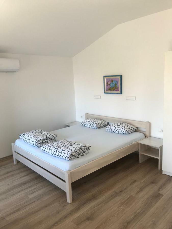 Novalja Inn 2 المظهر الخارجي الصورة